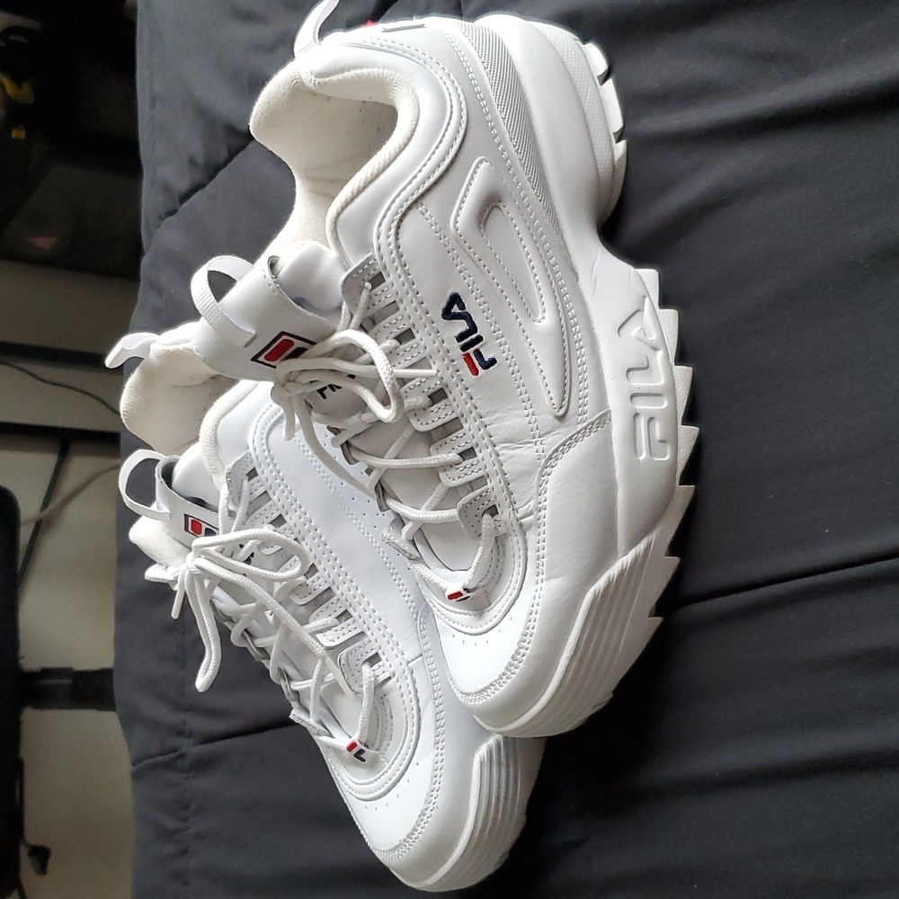 White classic Fila